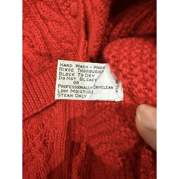 Vintage LL Bean Cardigan Cable Knit Sweater Wool Fisherman |. Red | Size 42 - L - Picture 8 of 14
